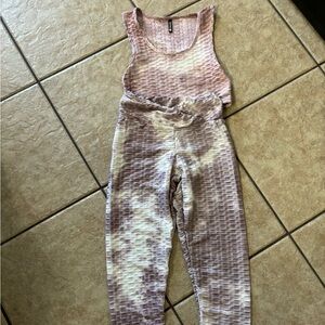 Chicoree workout top & bottom